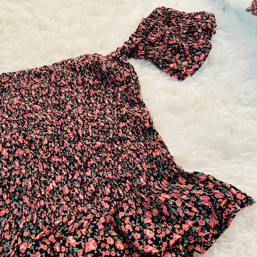 Urban outfitters off-shoulder ruffled floral top